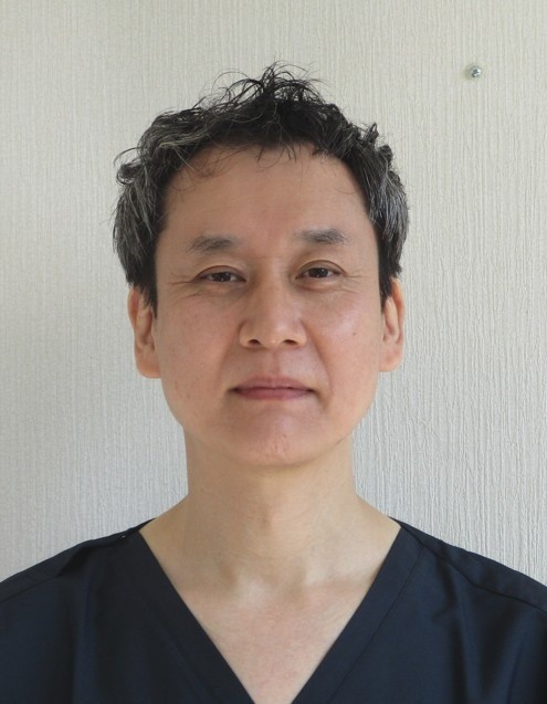 真鍋　道彦
